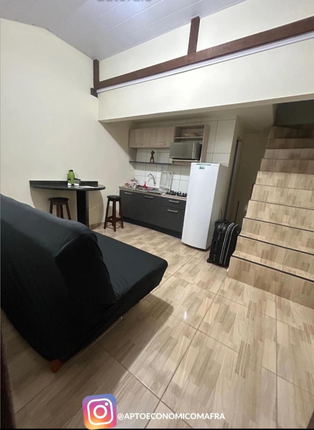 Apto Economico Mafra -Auto Check-In- Apartment Екстериор снимка